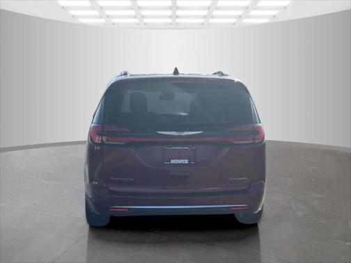 2021 Chrysler Pacifica Hybrid Touring L