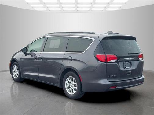 2020 Chrysler Voyager LXI