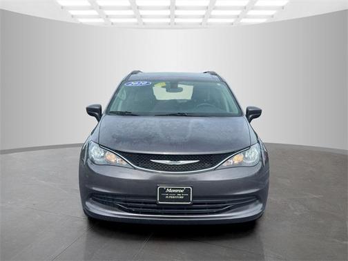 2020 Chrysler Voyager LXI