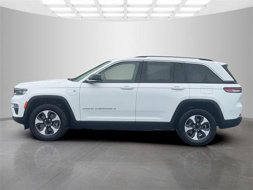 2023 Jeep Grand Cherokee 4xe Base