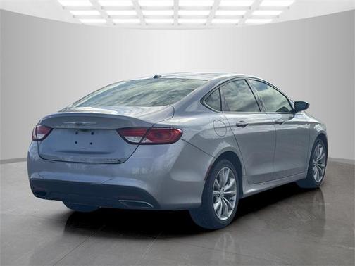 2016 Chrysler 200 S