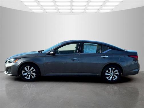 2024 Nissan Altima S FWD