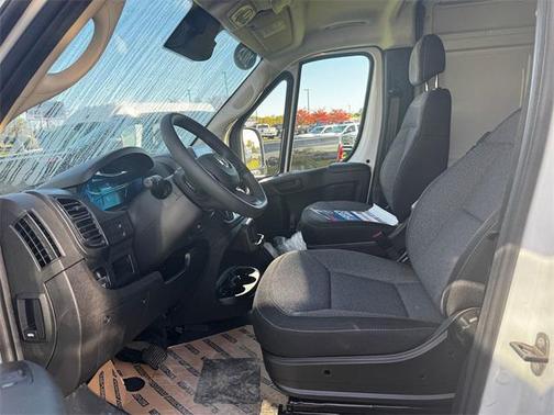 2025 RAM ProMaster 2500 Tradesman