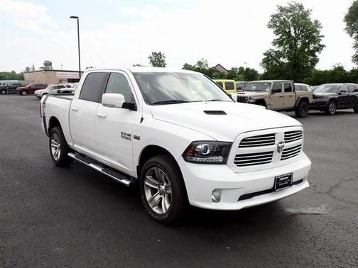 Photo 4 of 42 of 2017 RAM 1500 Sport