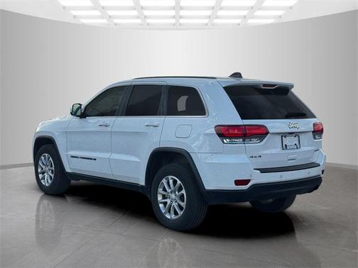 2022 Jeep Grand Cherokee Laredo