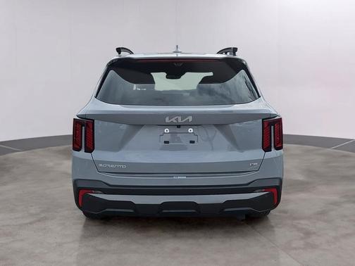 Wolf Gray 2024 Kia Sorento SX