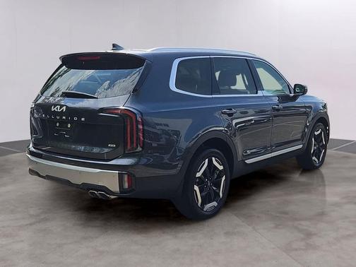 Gravity Gray 2023 Kia Telluride EX