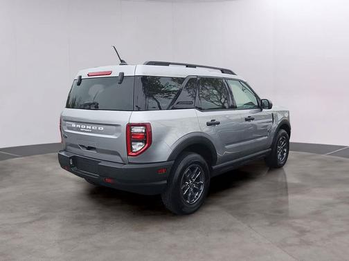 Iconic Silver Metallic 2023 Ford Bronco Sport Big Bend