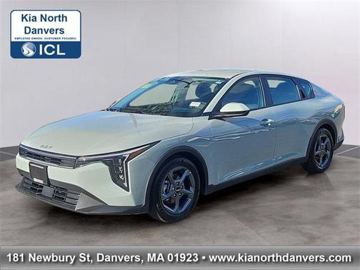 2025 Kia K4 LXS