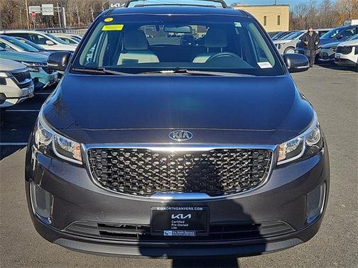 2016 Kia Sedona LX