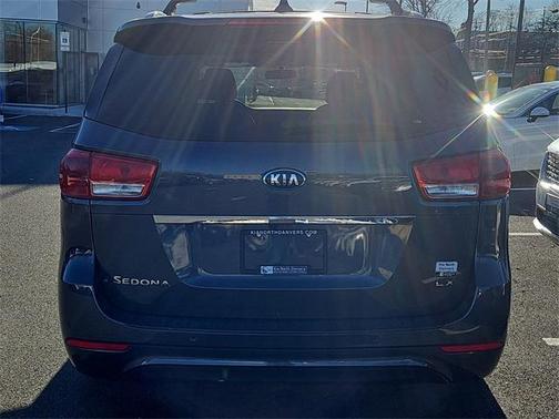 2016 Kia Sedona LX