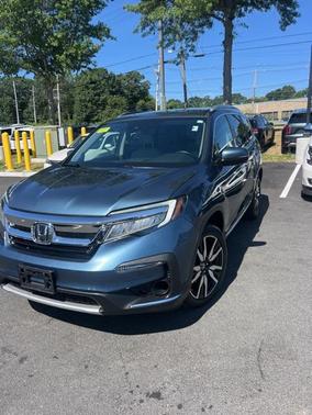 2021 Honda Pilot Touring 8-Passenger