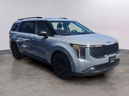 Ceramic Silver 2026 Kia Carnival Hybrid SX