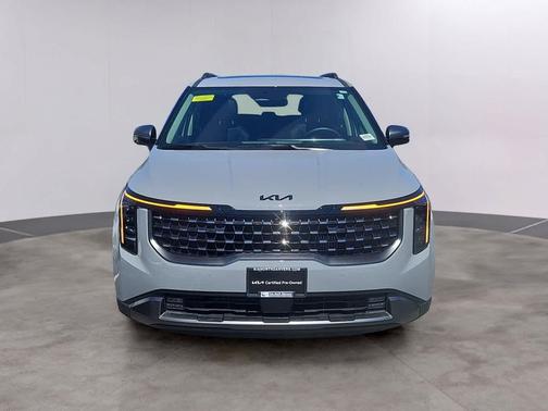 Ceramic Silver 2026 Kia Carnival Hybrid SX