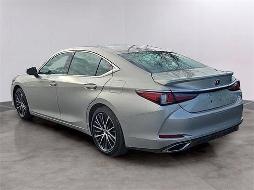 2023 Lexus ES 350 Base