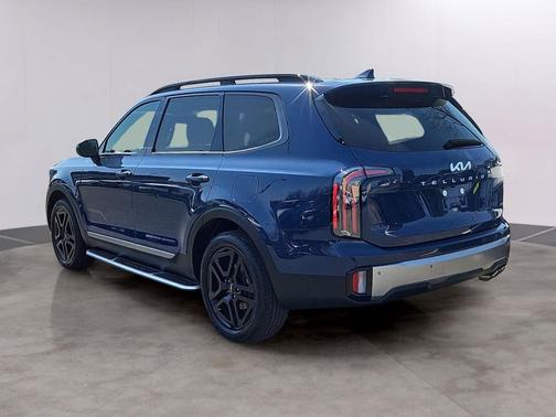 Midnight Lake Blue 2023 Kia Telluride EX X-Line