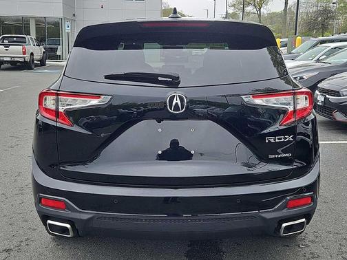 Majestic Black Pearl 2023 Acura RDX Technology Package