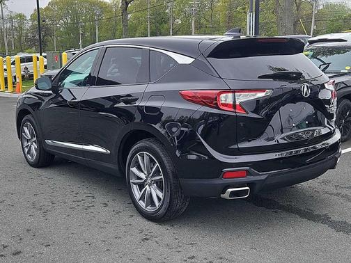 Majestic Black Pearl 2023 Acura RDX Technology Package