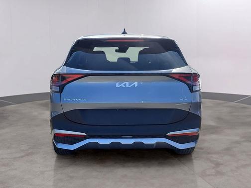 2024 Kia Sportage Hybrid LX