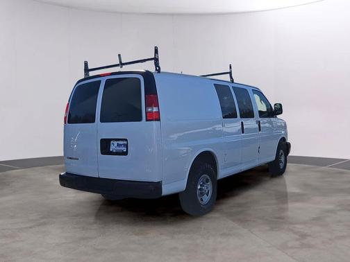 2016 Chevrolet Express 2500 Work Van
