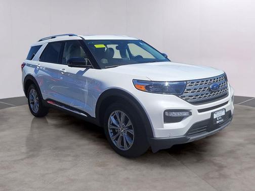 Star White Metallic Tri-Coat 2023 Ford Explorer Limited