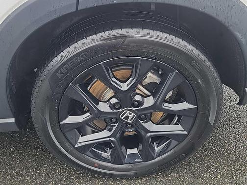 Platinum White Pearl 2024 Honda HR-V AWD Sport