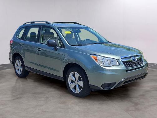 Jasmine Green Metallic 2015 Subaru Forester 2.5i