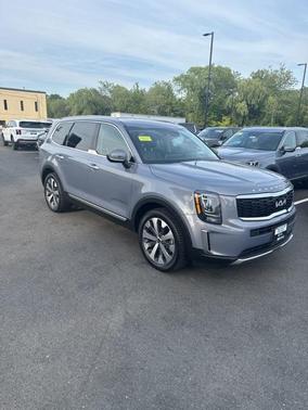 2022 Kia Telluride S