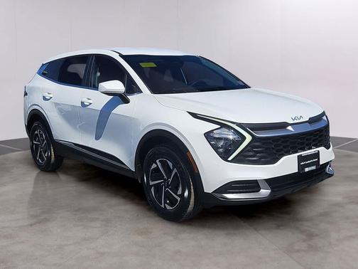 Snow White Pearl 2023 Kia Sportage Hybrid LX