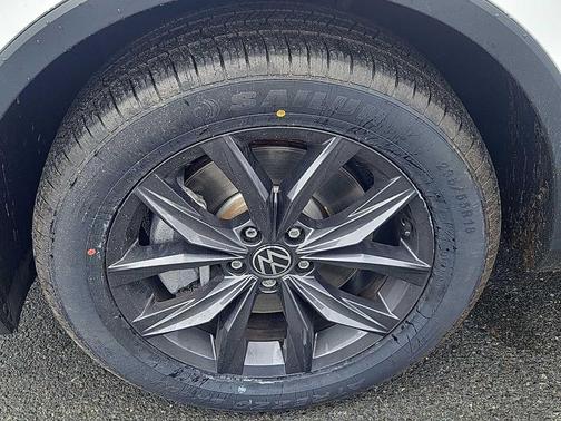 2022 Volkswagen Tiguan 2.0T SE 4MOTION