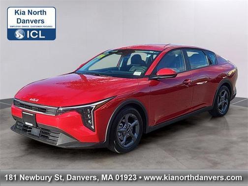 2025 Kia K4 LXS