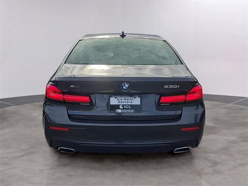 2022 BMW 530 i xDrive