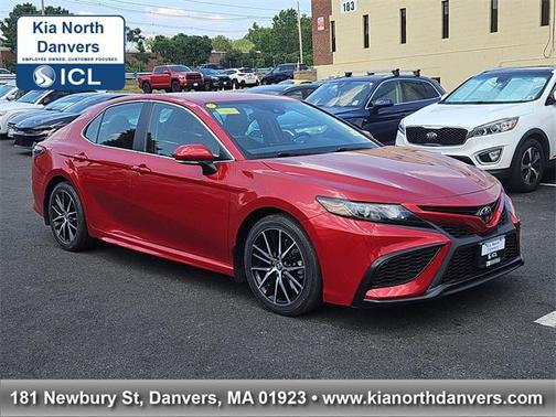 2023 Toyota Camry SE