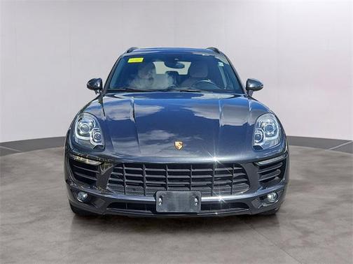 2017 Porsche Macan Base