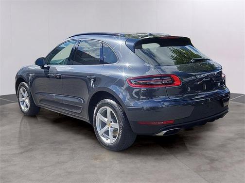 2017 Porsche Macan Base