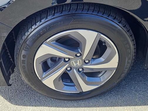 Crystal Black Pearl 2019 Honda Insight EX