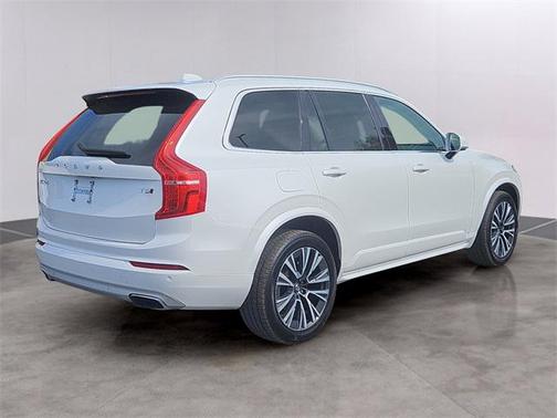 2020 Volvo XC90 T5 Momentum