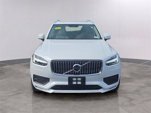 2020 Volvo XC90 T5 Momentum