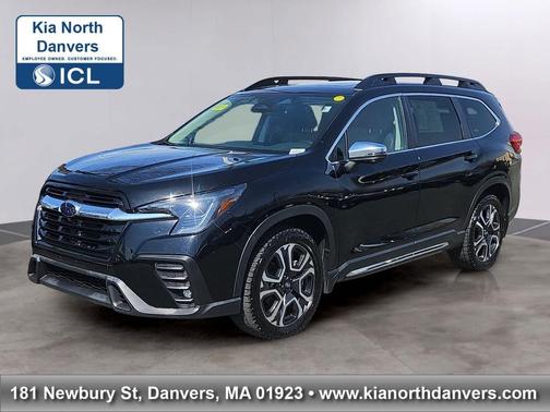 Crystal Black Silica 2023 Subaru Ascent Limited 7-Passenger