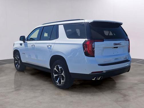 2025 GMC Yukon 4WD AT4