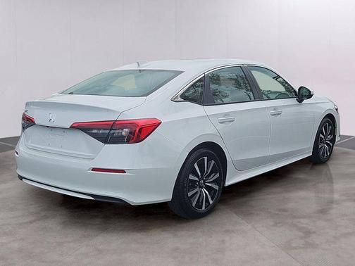 Platinum White Pearl 2024 Honda Civic EX