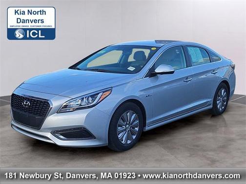 2017 Hyundai SONATA Hybrid SE