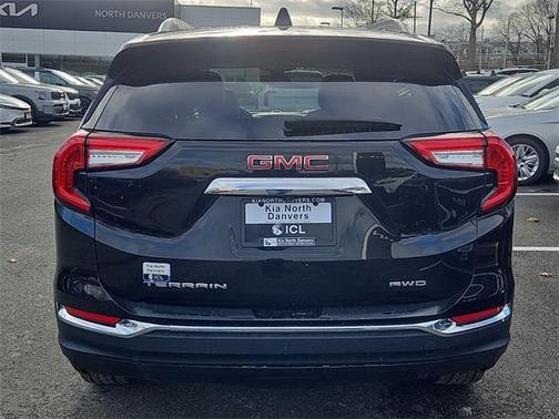 2024 GMC Terrain SLT