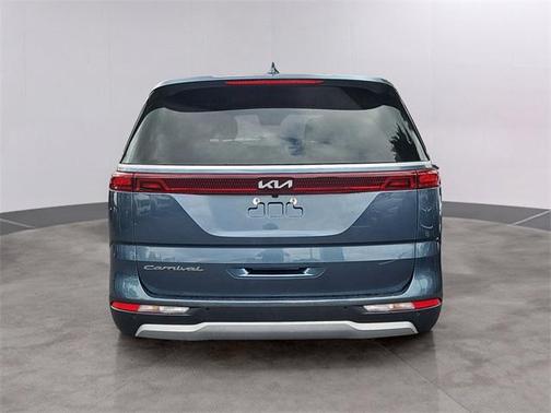 2022 Kia Carnival EX