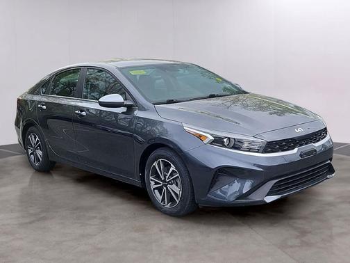 Gravity Gray 2023 Kia Forte LXS