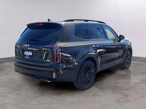 Dark Moss 2024 Kia Telluride SX X-Line
