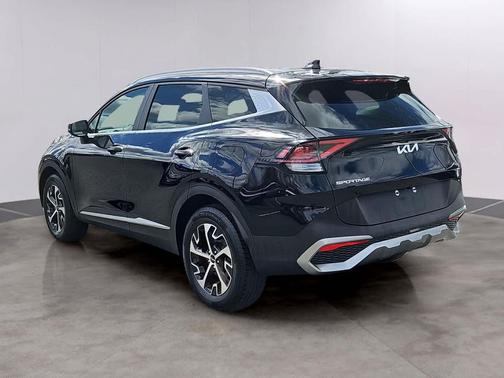 Ebony Black 2023 Kia Sportage EX