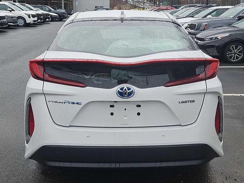 2022 Toyota Prius Prime Limited