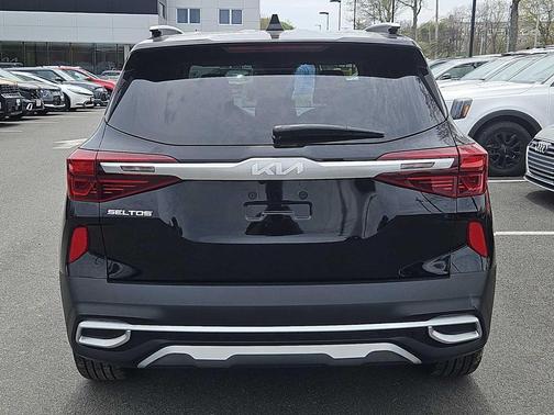 Cherry Black 2023 Kia Seltos S