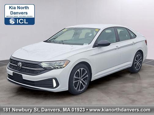 Pure White 2023 Volkswagen Jetta 1.5T Sport